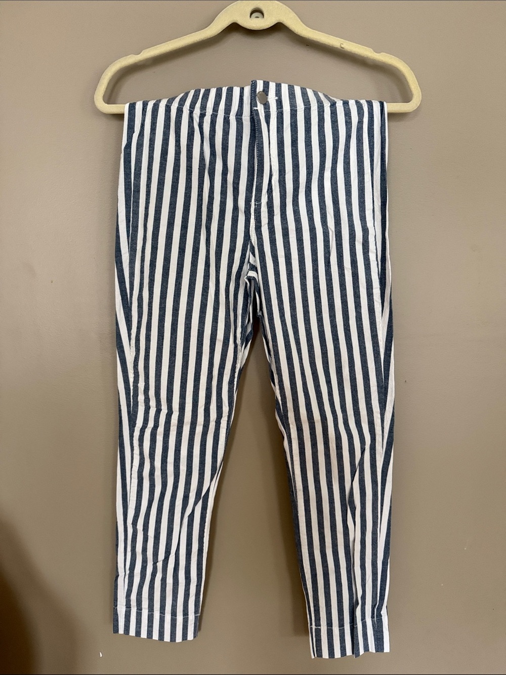 Cropped women’s  Navy and White Striped cotton/linen pants